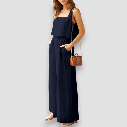 Mono de tirantes con pantalón amplio