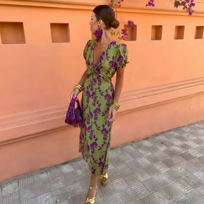 Andrea | Vestido midi estampado con escote en V y manga corta
