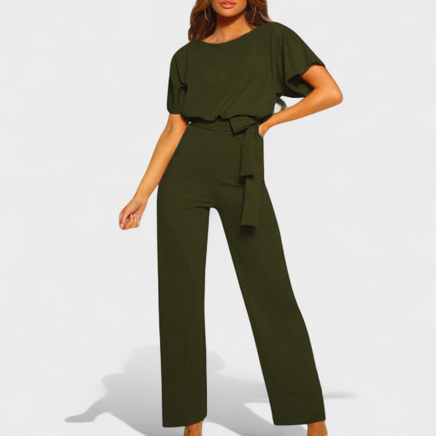 Mono elegante con pantalón amplio