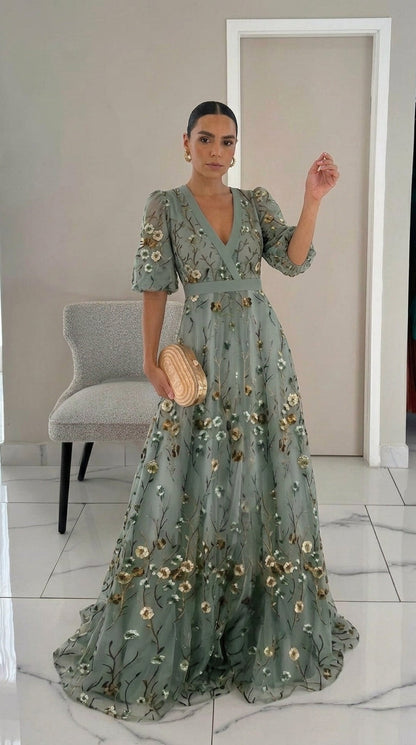 Alma | Vestido largo floral con escote en V y manga corta