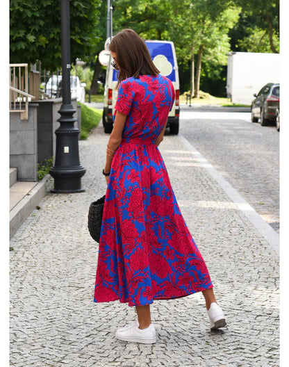 Julia | Vestido elegante con escote en V y silueta favorecedora