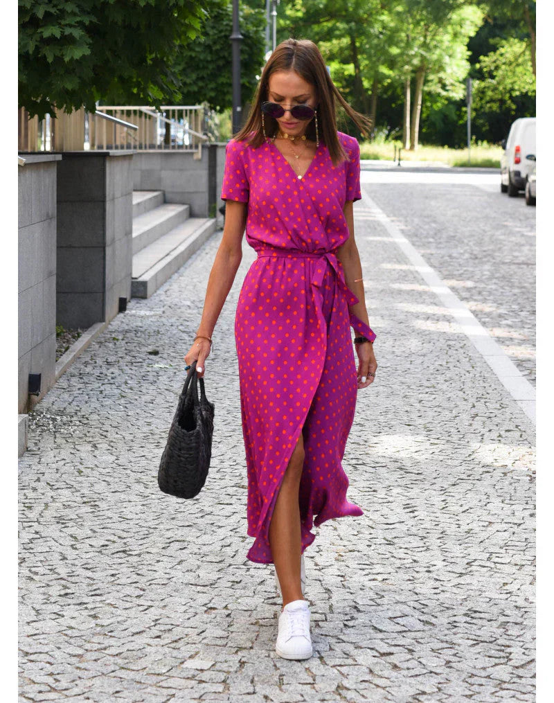 Julia | Vestido elegante con escote en V y silueta favorecedora