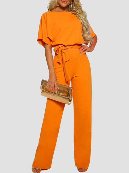 Mono elegante con pantalón amplio