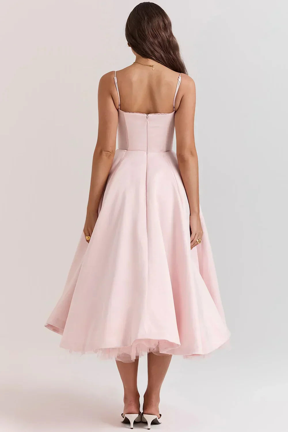 Arielle | Vestido midi sin tirantes con falda amplia