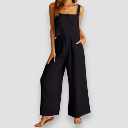 Mono de tirantes con pantalón amplio