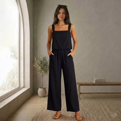 Mono de tirantes con pantalón amplio
