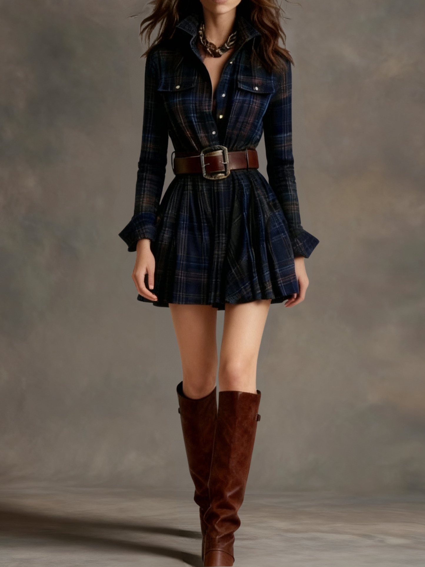 VESTIDO CORTO DE CUADROS CON CINTURÓN Y MANGA LARGA