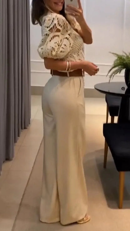 Conjunto elegante de encaje con pantalón de tiro alto