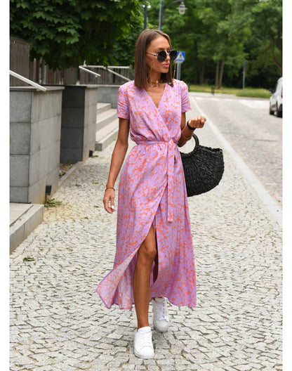 Julia | Vestido elegante con escote en V y silueta favorecedora