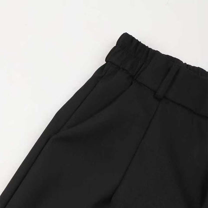 Pantalón de tiro alto con corte recto